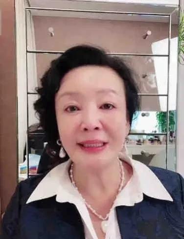 娱乐吃瓜酱九个女生,娱乐吃瓜酱带你领略女神风采